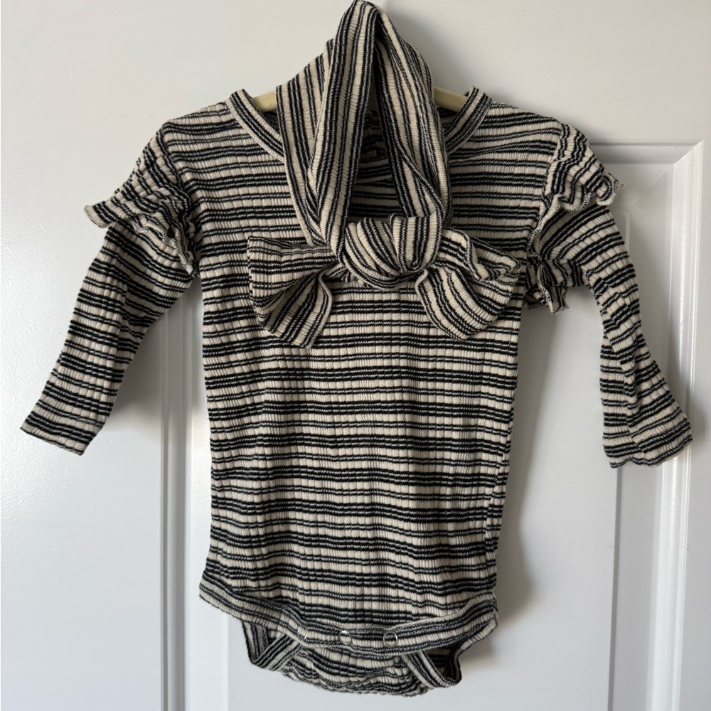 Striped Black and White Kate Quinn Set